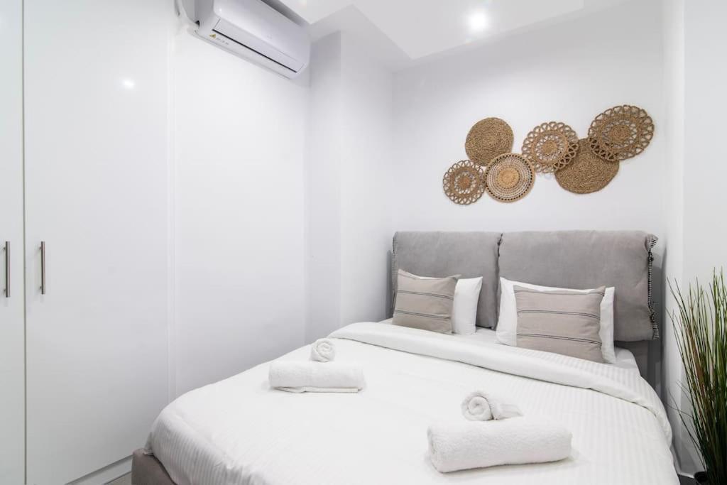 Mila Hidden Gem In Kolonaki With Backyard *