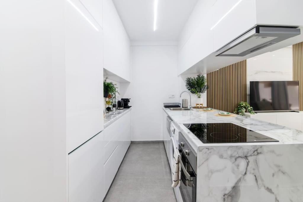 Mila Hidden Gem In Kolonaki With Backyard *